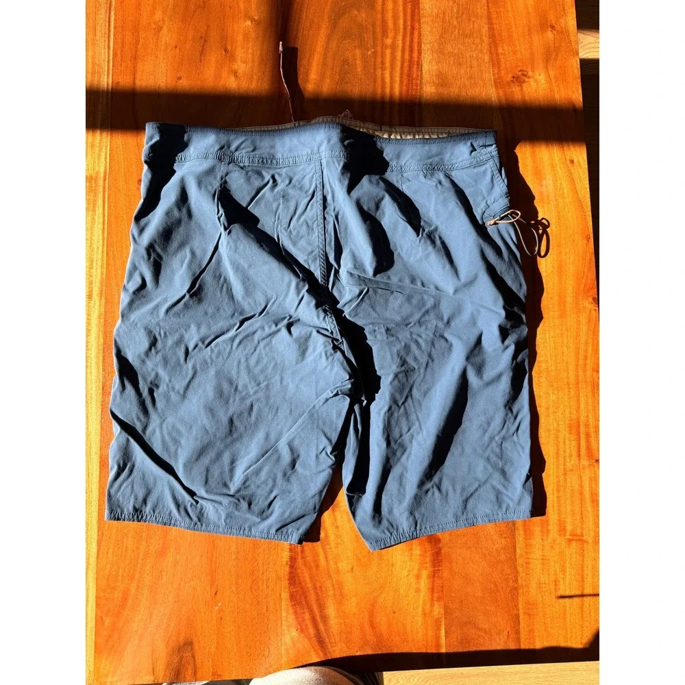 Patagonia Men's Blue Swim‎ Trunks Size 38